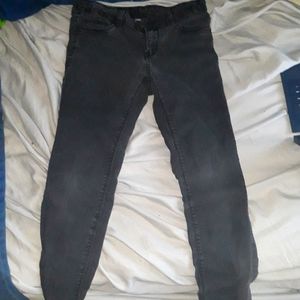 Black skinny jeans